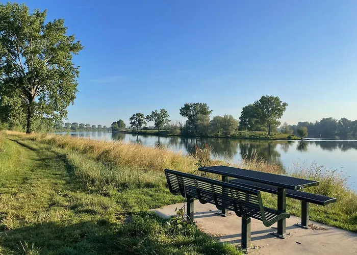 Langs De Maas
